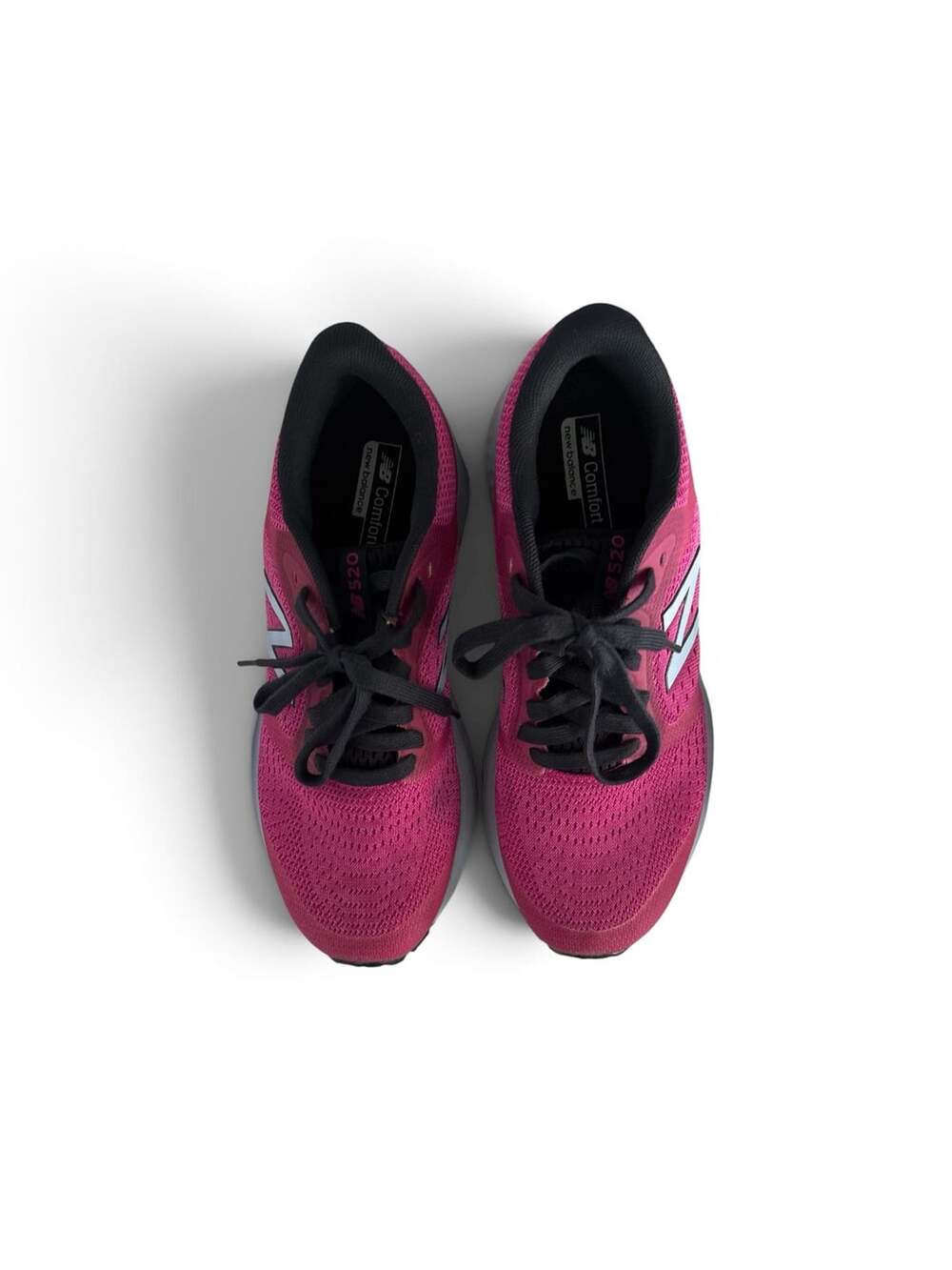 New Balance 520 V6 Women's Running Shoes Fuchsia